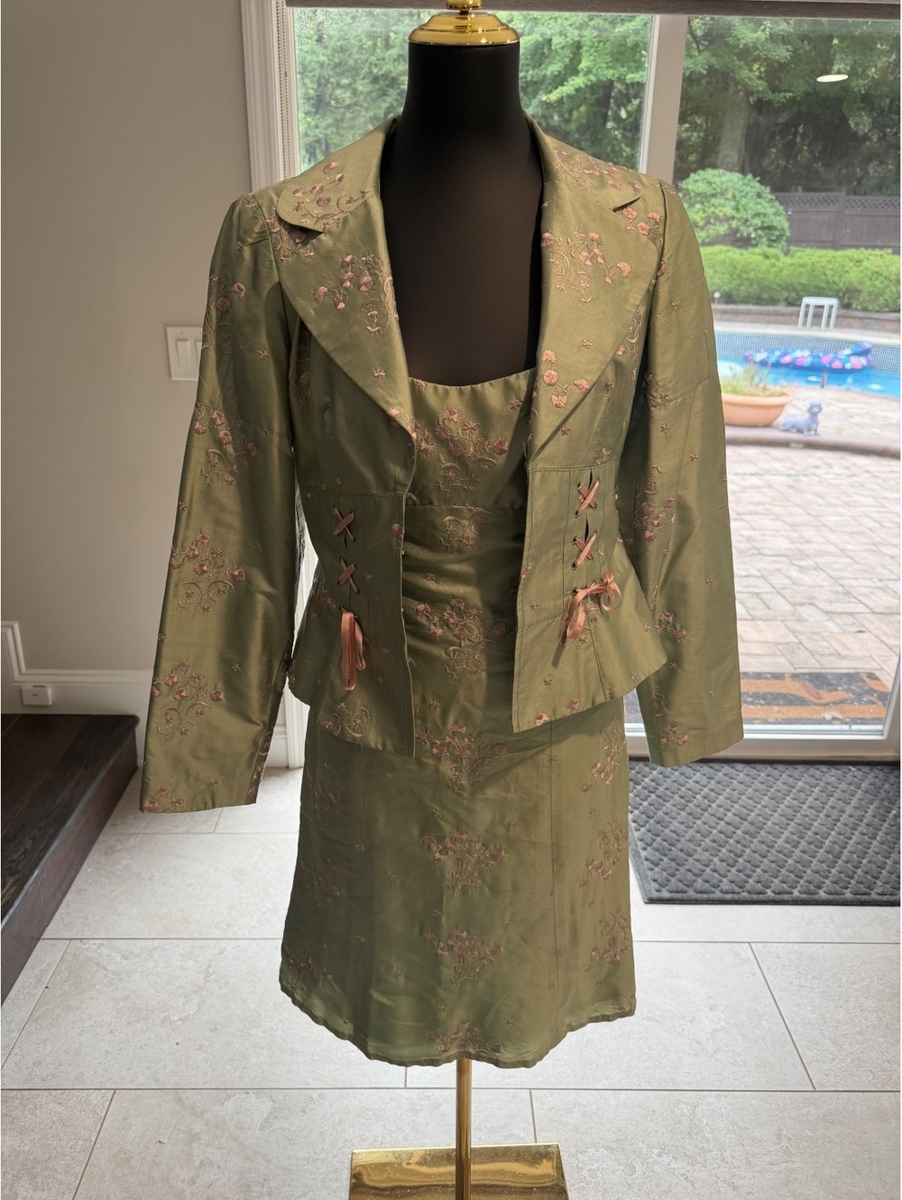 Vintage y2k Nanette lepore mint green 100% silk corset style jacket dress set 6